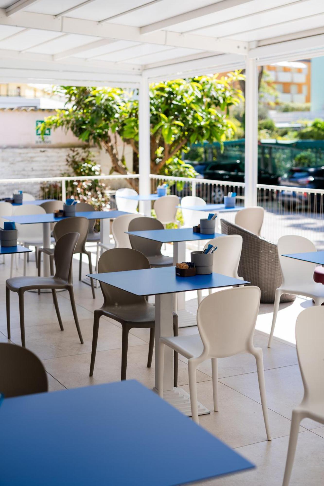 Hotel Regina كاوْرلي المظهر الخارجي الصورة